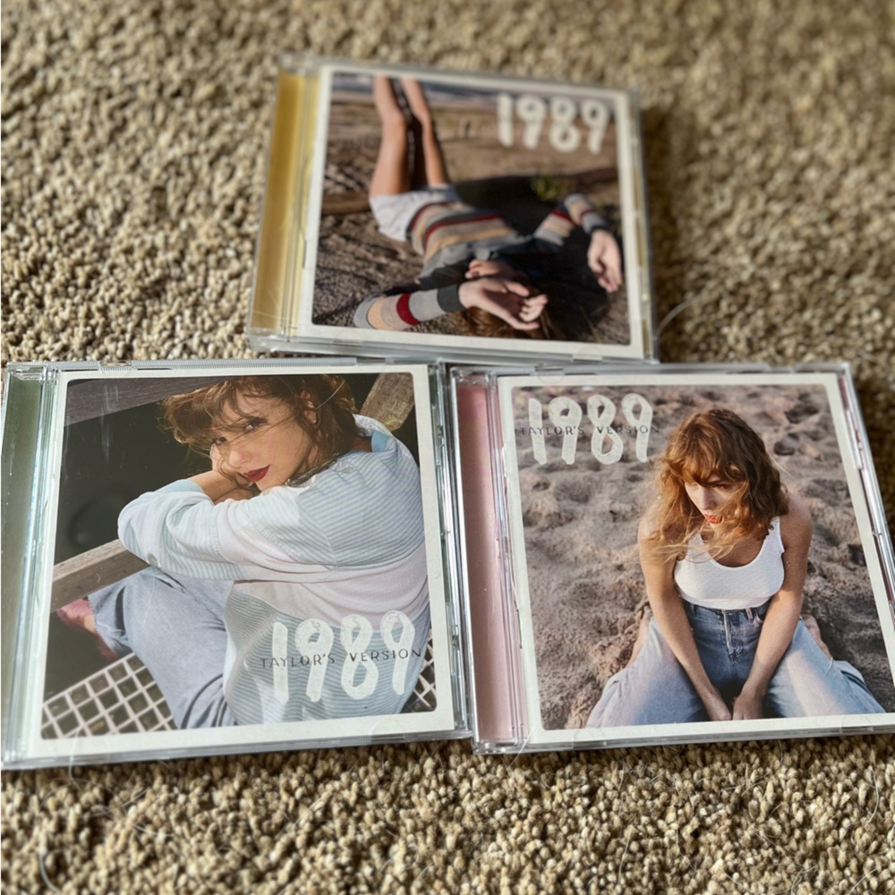 1989 Taylor’s Version 💛🩷💚